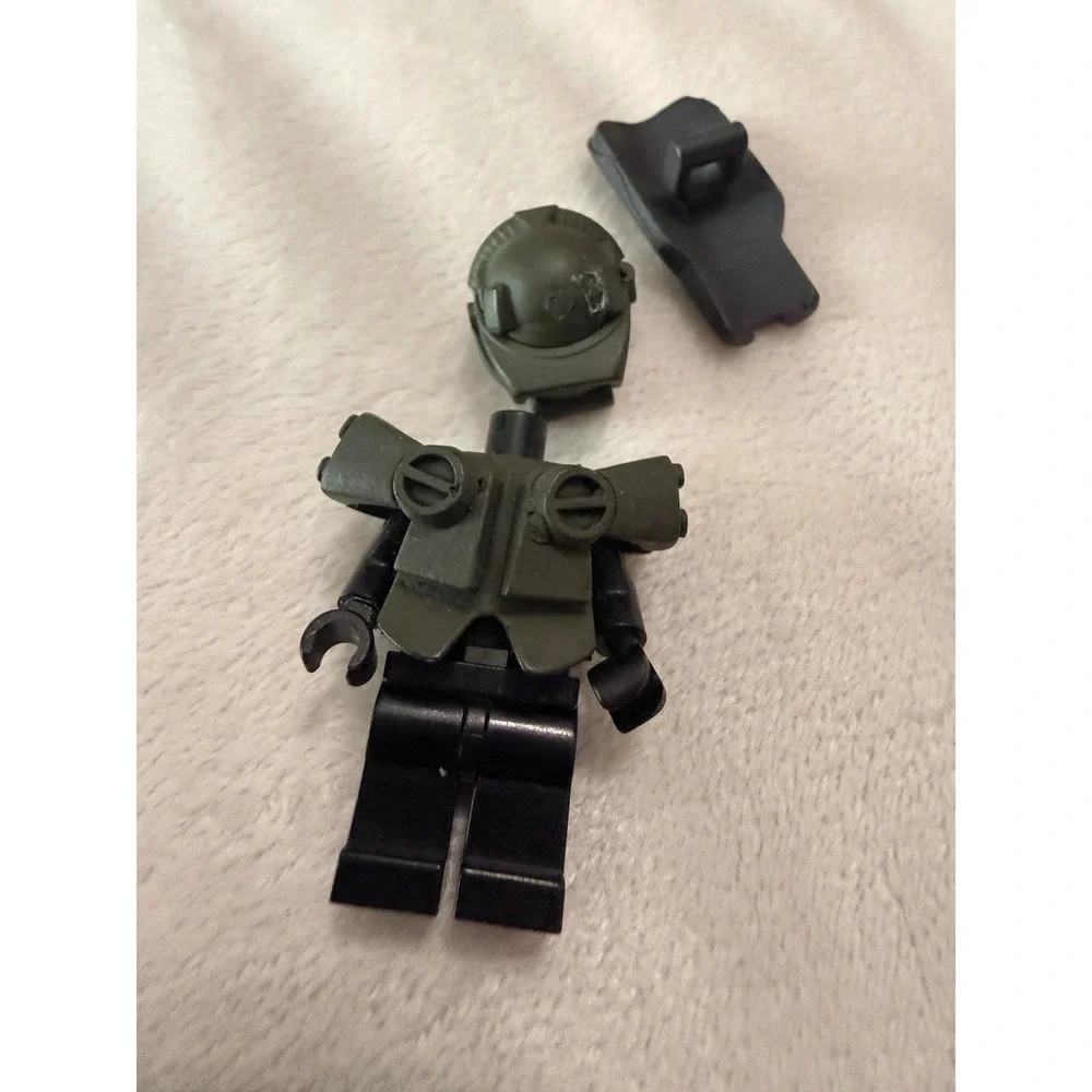 Lego Military Minifigure with Olive Armor Mini Figure